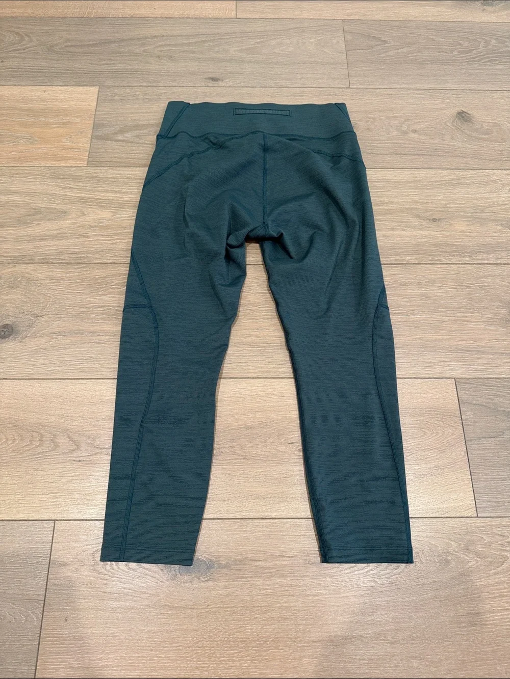 OUTDOOR VOICES Evergreen‎ TechSweat Core 3/4 Cropped Active Gym Capris Size M
